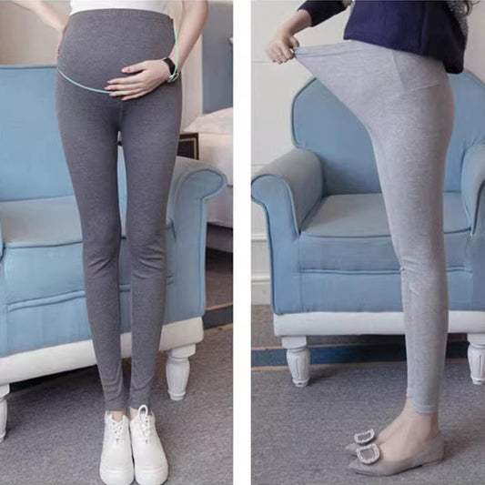 deux mere legging de grossesse salon