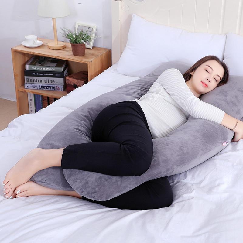 femme dort coussin de grossesse pourdormir gris