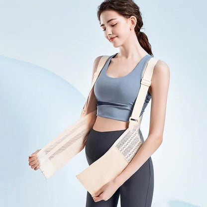femme enceintre ouvre ceinture de grossesse 