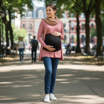 femme enceinte sorti portant ceinture grossesse noire