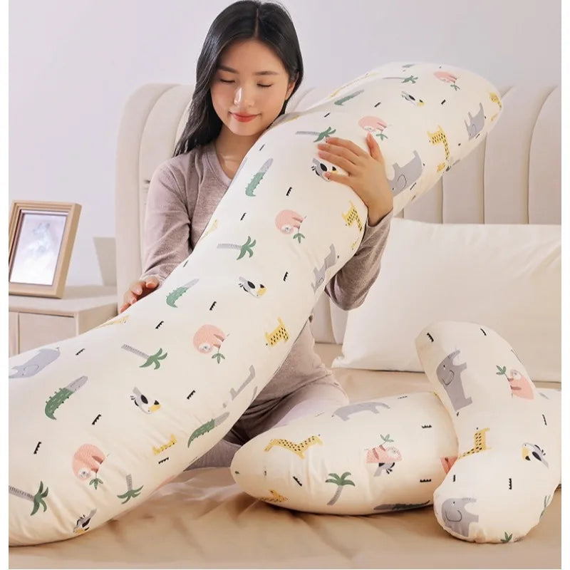 femme-lit-coussin-de-grossesse-