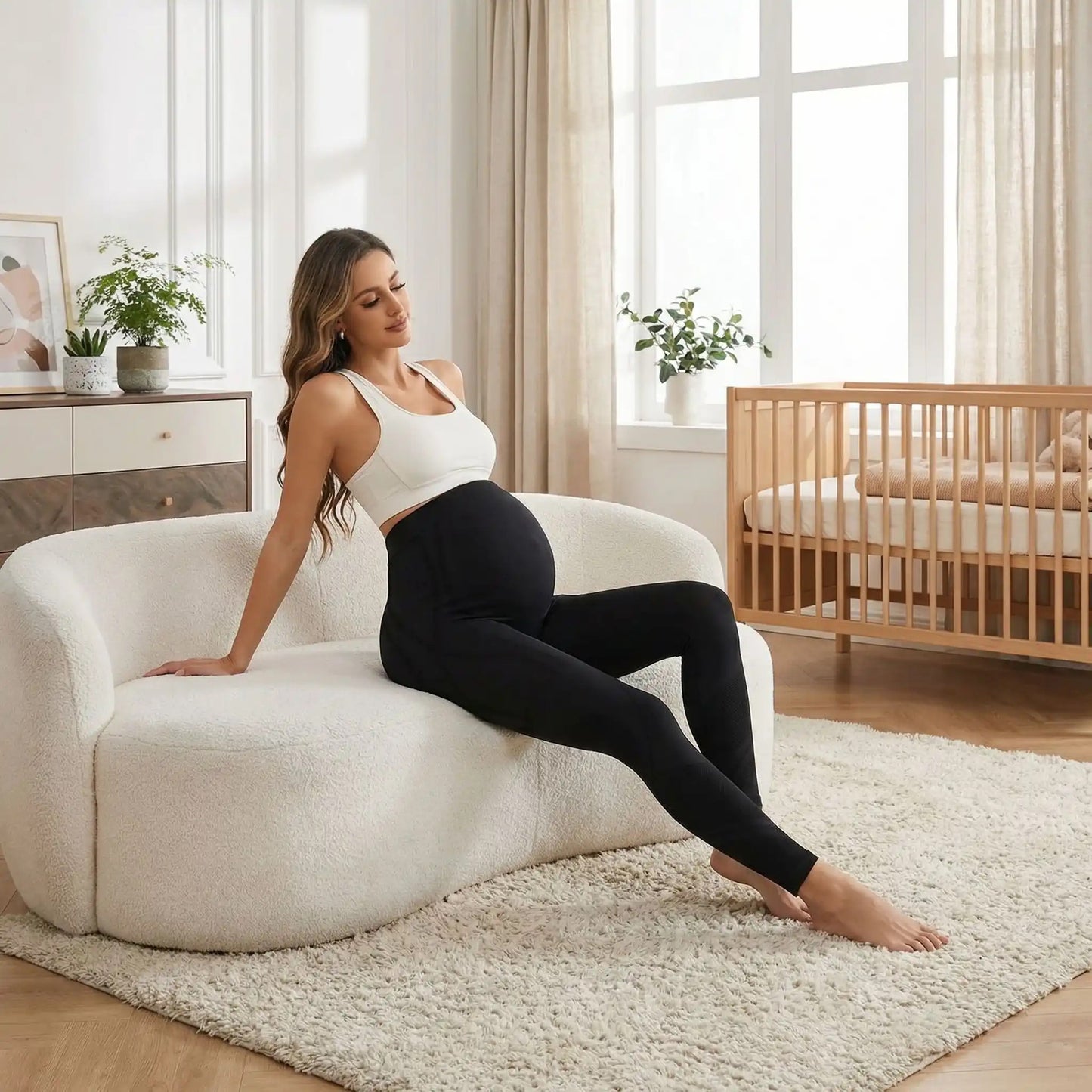 maman enceinte legging grossesse chambre assisse