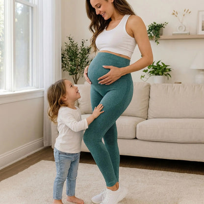 maman enceinte petite fille legging grossesse vert fonce
