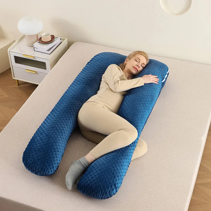 maman reve dans son lit coussin de grossesse pour dormir bleu marine