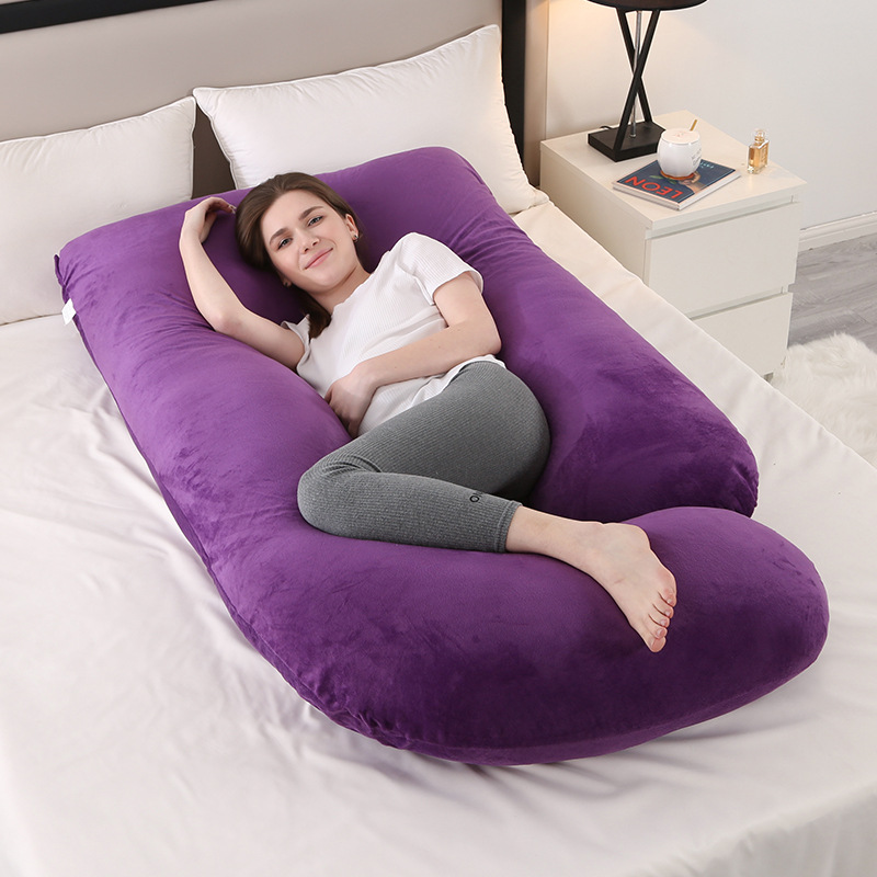 mere epanouie coussin de grossesse